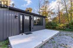 8 MOUNTSBERG Road | Hamilton Ontario | Slide Image Three