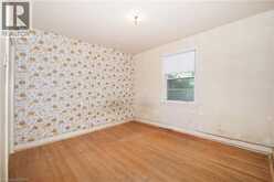 12 OAKWOOD Avenue | Kitchener Ontario | Slide Image Thirteen