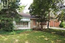 12 OAKWOOD Avenue | Kitchener Ontario | Slide Image Three