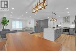 4236 LONGMOOR Drive | Burlington Ontario | Slide Image Fifteen