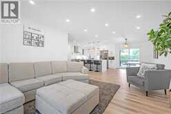 4236 LONGMOOR Drive | Burlington Ontario | Slide Image Nine