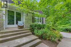 35 MAPLE HILL Drive | Kitchener Ontario | Slide Image Eight