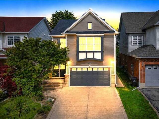 756 KARLSFELD Road Waterloo Ontario, N2T 2X2 - 5 Bedrooms Home For Sale