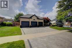 457 CARYNDALE Drive | Kitchener Ontario | Slide Image Four