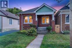 30 BARONS Avenue N | Hamilton Ontario | Slide Image One