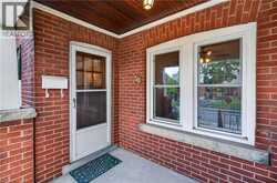 30 BARONS Avenue N | Hamilton Ontario | Slide Image Six