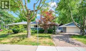 374 SPRUCE Street | Oakville Ontario | Slide Image Thirty-seven