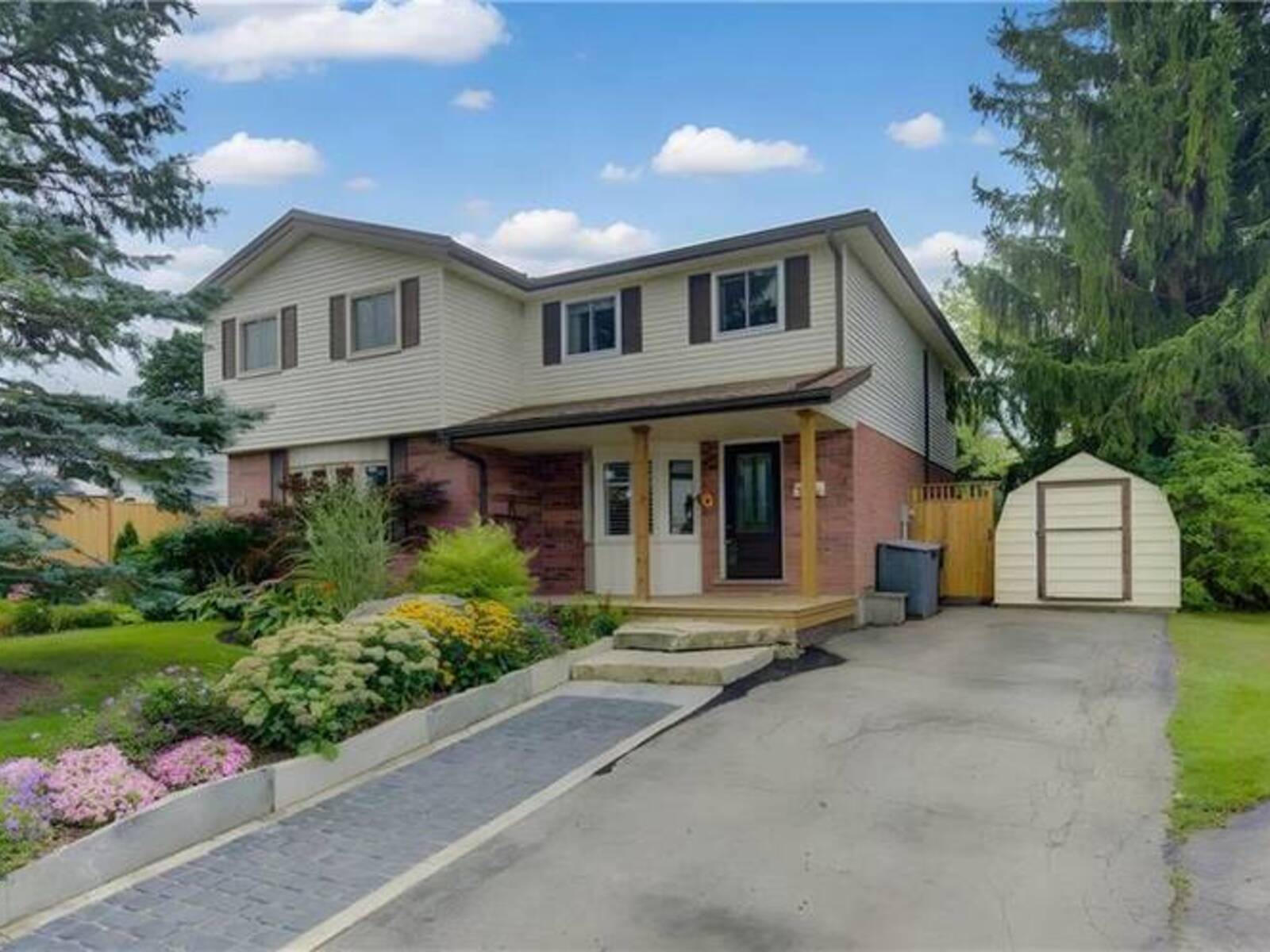 309B MAYVIEW Crescent, Waterloo, Ontario N2V 1P6
