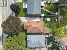24 CASTLEFIELD Drive | Hamilton Ontario | Slide Image Thirty-five
