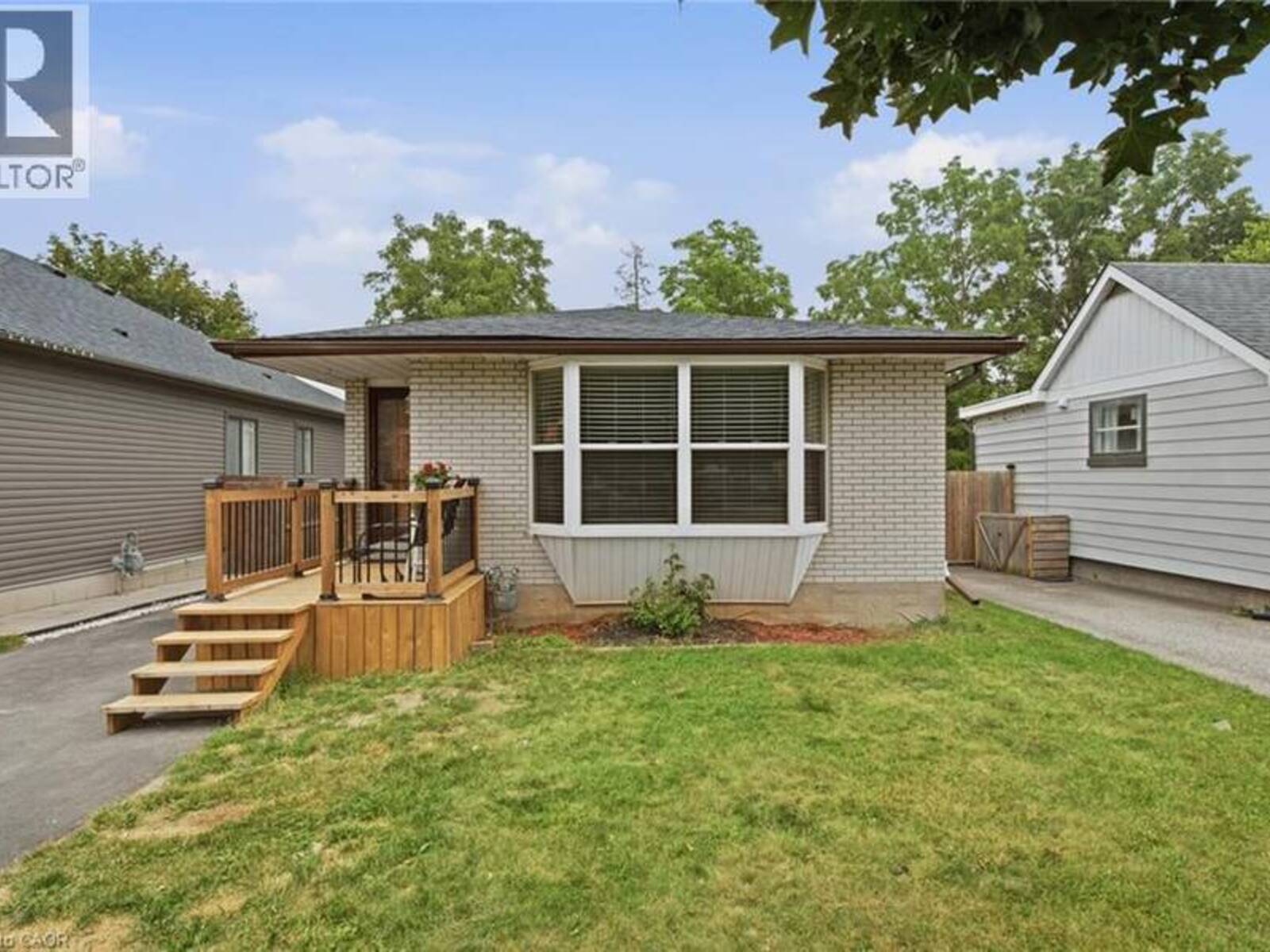 13 MERCER Road, Cambridge, Ontario N1R 5A6