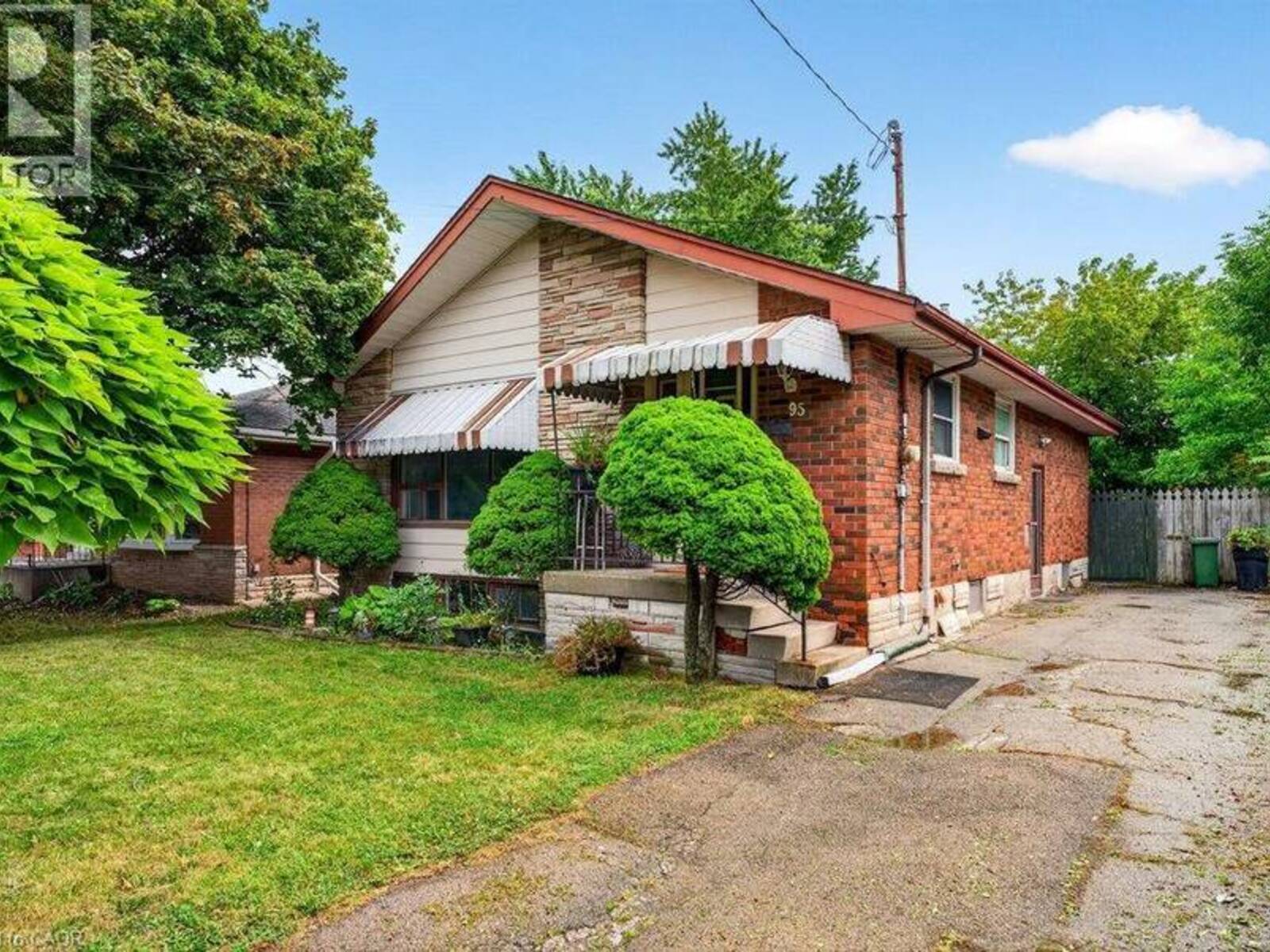 95 WEST 4TH Street, Hamilton, Ontario L9C 3M8