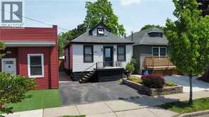141 MCANULTY Boulevard | Hamilton Ontario | Slide Image Thirty-nine