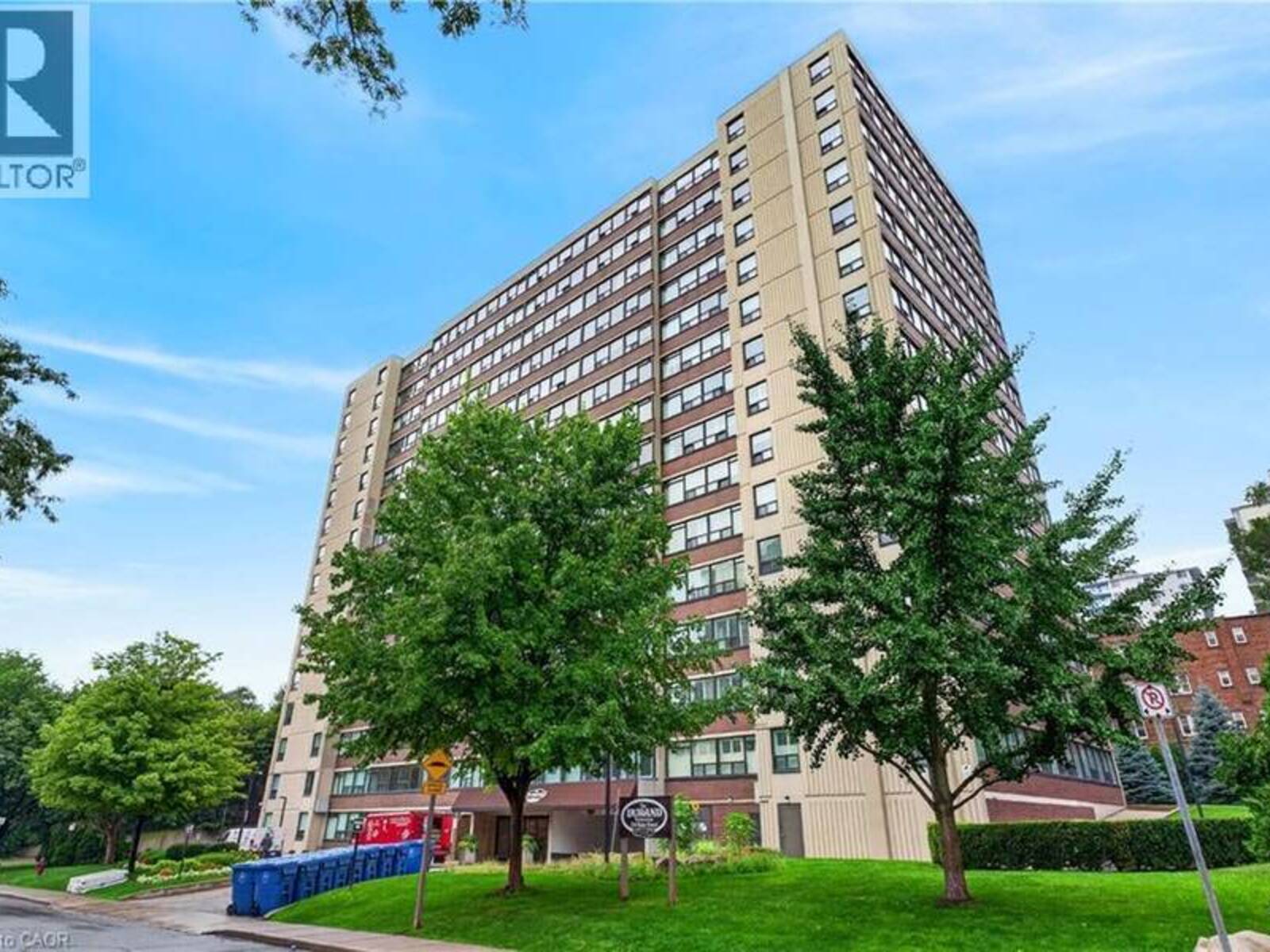 120 DUKE Street Unit# 1106, Hamilton, Ontario L8P 4T1