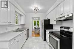 7 AMEER Drive | St. Catharines Ontario | Slide Image Ten