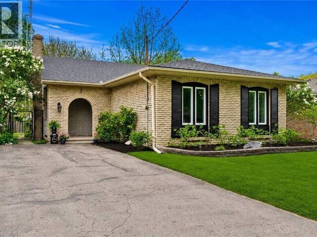 7 AMEER Drive St. Catharines Ontario, L2N 3S9 - 4 Bedrooms Home For Sale