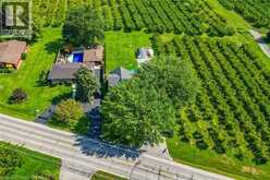 423 READ Road | Niagara-on-the-Lake Ontario | Slide Image Thirty-eight