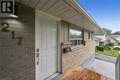 217 MAYFIELD Avenue | Waterloo Ontario | Slide Image Four