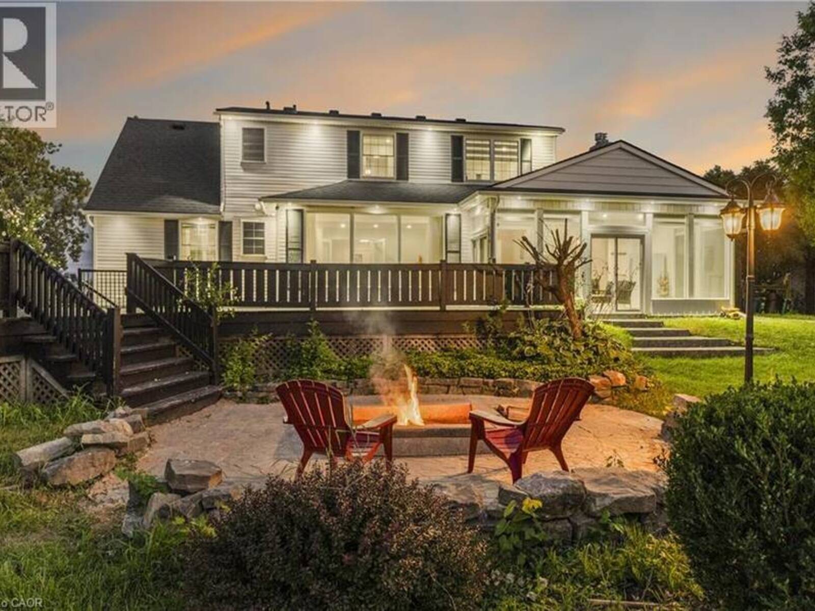 8793 THOROLD STONE Road, Niagara Falls, Ontario L2H 0V9