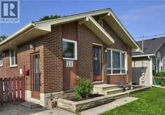 16 BROADVIEW Avenue | Cambridge Ontario | Slide Image Three