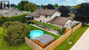 590 ALBERT Avenue N | Listowel Ontario | Slide Image Five