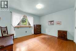 155 RIDGE Road E | Grimsby Ontario | Slide Image Thirteen