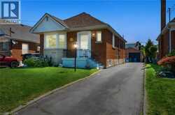 127 TAYLOR Avenue | Hamilton Ontario | Slide Image Thirty-two