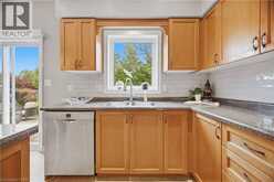 84 MEADOWBANK Drive | Hamilton Ontario | Slide Image Nineteen