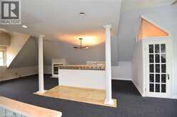 34 HOLTON Avenue S | Hamilton Ontario | Slide Image Thirty