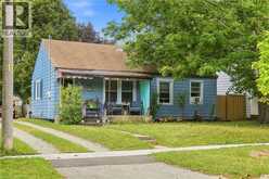 9 LANCASTER Avenue | Brantford Ontario | Slide Image Two