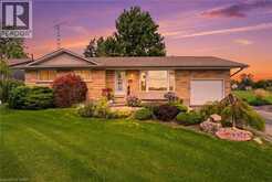 6453 TOWNLINE Road | Smithville Ontario | Slide Image Six