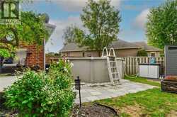 11 SIMON Court | Waterford Ontario | Slide Image Three