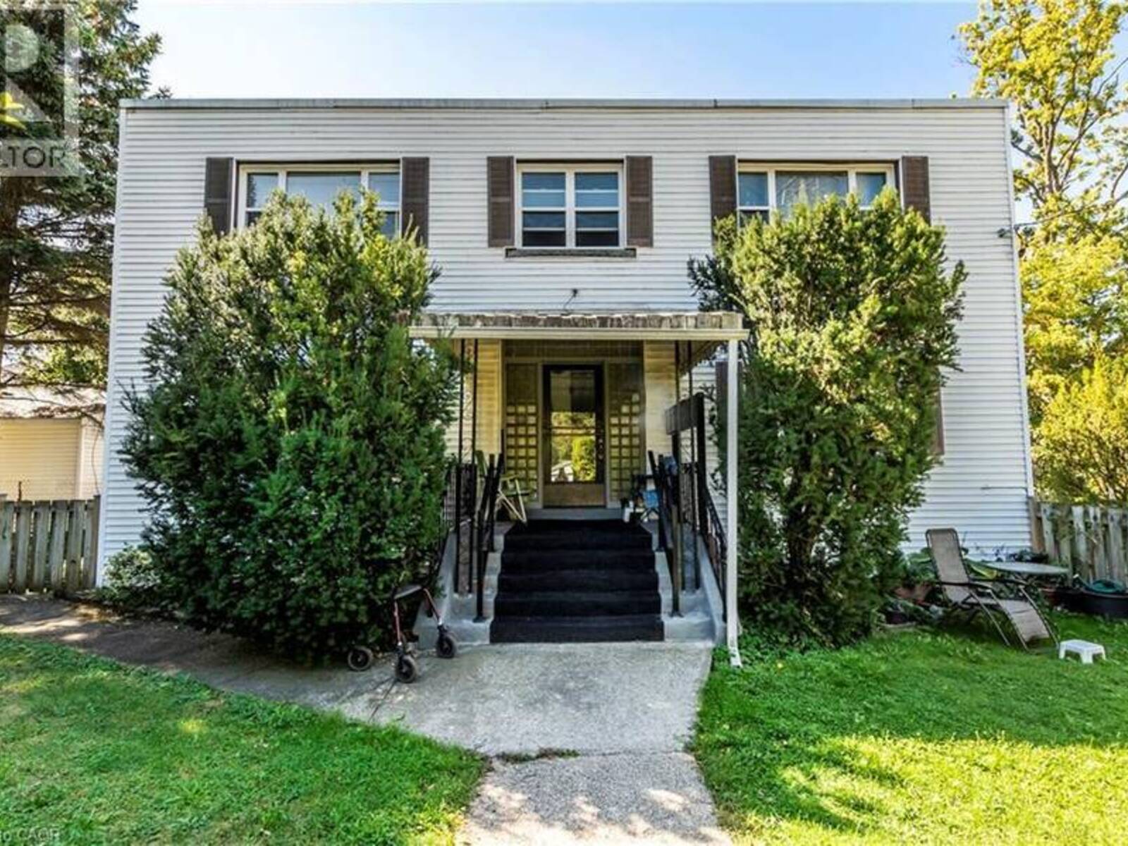 13 MCMASTER Avenue, Welland, Ontario L3B 3S6