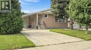 18 GLEN CASTLE Drive | Hamilton Ontario | Slide Image One