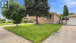 18 GLEN CASTLE Drive | Hamilton Ontario | Slide Image Two