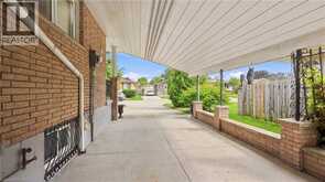 18 GLEN CASTLE Drive | Hamilton Ontario | Slide Image Thirty-seven