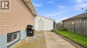 18 GLEN CASTLE Drive | Hamilton Ontario | Slide Image Thirty-eight