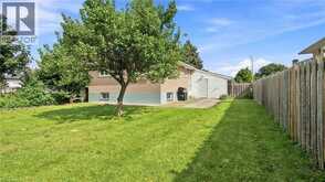 18 GLEN CASTLE Drive | Hamilton Ontario | Slide Image Forty