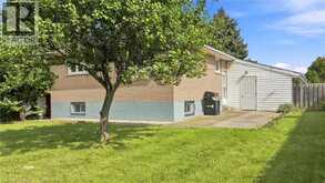 18 GLEN CASTLE Drive | Hamilton Ontario | Slide Image Forty-one