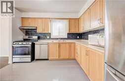 508 VERONICA Drive | Kitchener Ontario | Slide Image Thirteen
