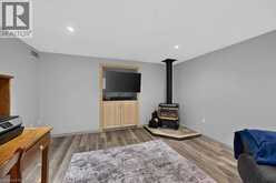 109 MAPLE Drive | Hamilton Ontario | Slide Image Thirty-three