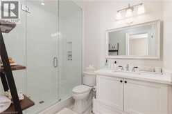 2195 COURTLAND Drive | Burlington Ontario | Slide Image Fifteen