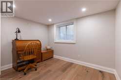 2195 COURTLAND Drive | Burlington Ontario | Slide Image Twenty-five