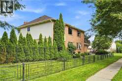 138 LIVINGSTON Avenue | Grimsby Ontario | Slide Image Thirty-seven