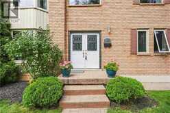 138 LIVINGSTON Avenue | Grimsby Ontario | Slide Image Three