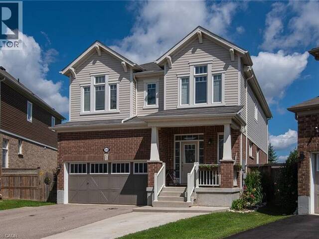 330 GROVEHILL Crescent Kitchener Ontario, N2R 0K2 - 5 Bedrooms Home For Sale