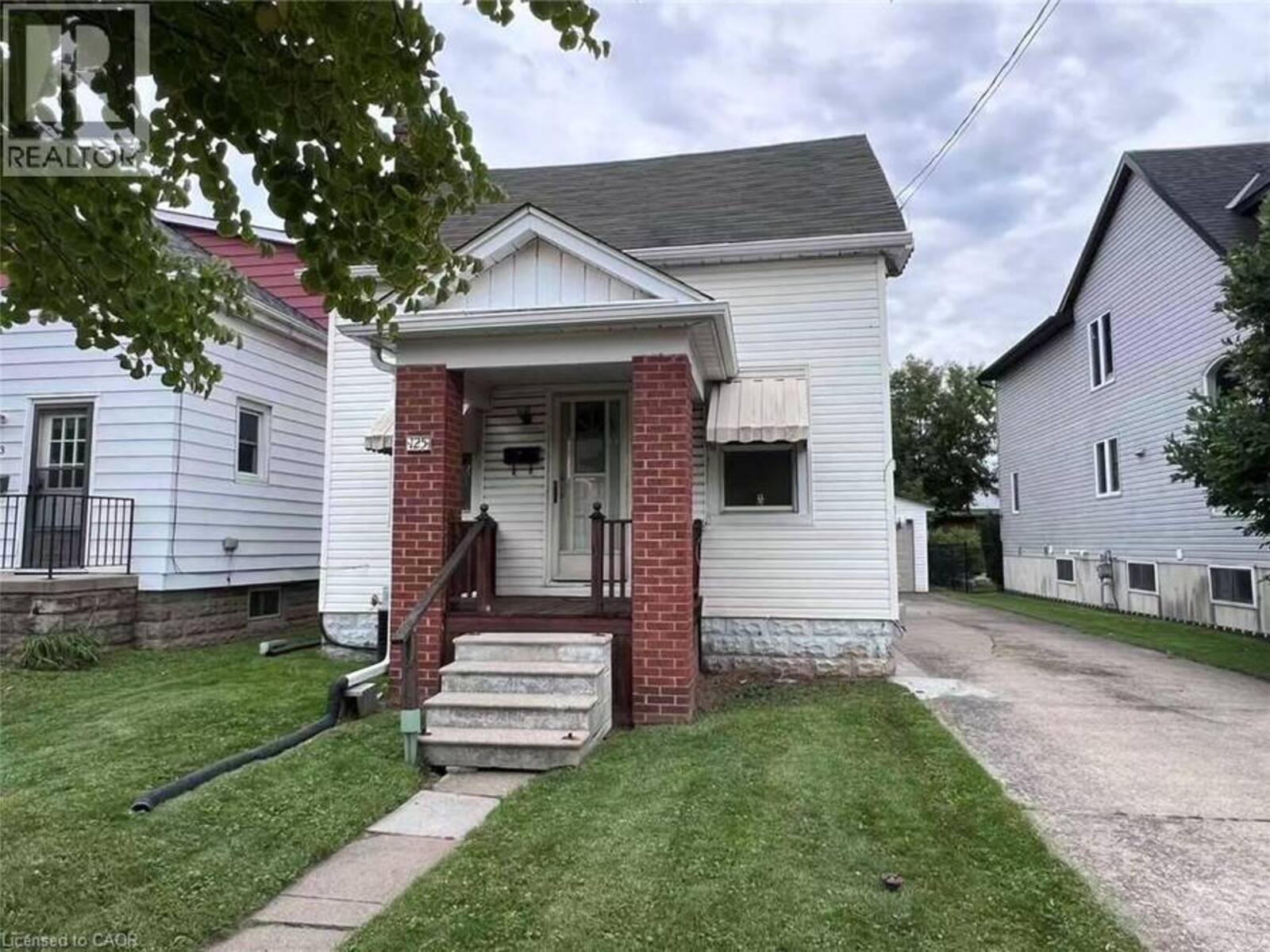 125 BROADWAY Avenue, Hamilton, Ontario L8S 2W2