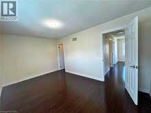 11 KEITH Crescent | Niagara-on-the-Lake Ontario | Slide Image Eleven