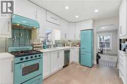 285 BEACH Boulevard | Hamilton Ontario | Slide Image Fifteen