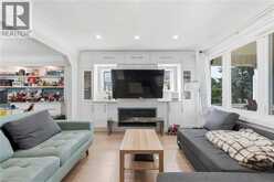 285 BEACH Boulevard | Hamilton Ontario | Slide Image Nine