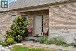 10 COBBLESTONE Drive Unit# 25 | Paris Ontario | Slide Image Four